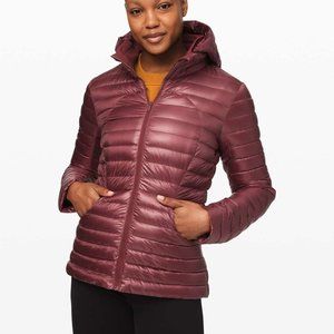 Lululemon Pack It Down Jacket Shine Chianti Size 4 New with tags